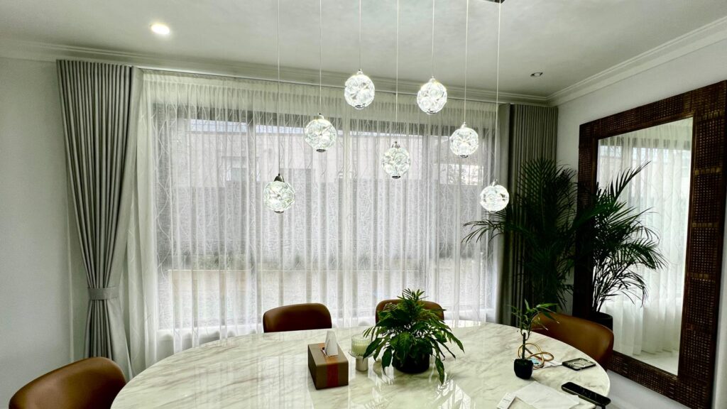 curtain_royal curtain